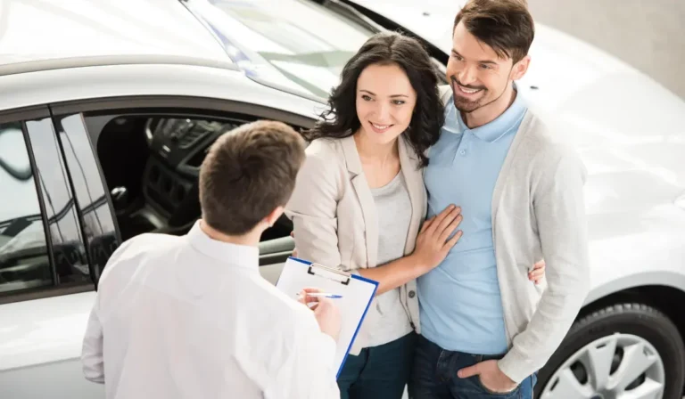 Commercial insurance advisor delivering a customized financial risk management consultation | Whole Life Insurance